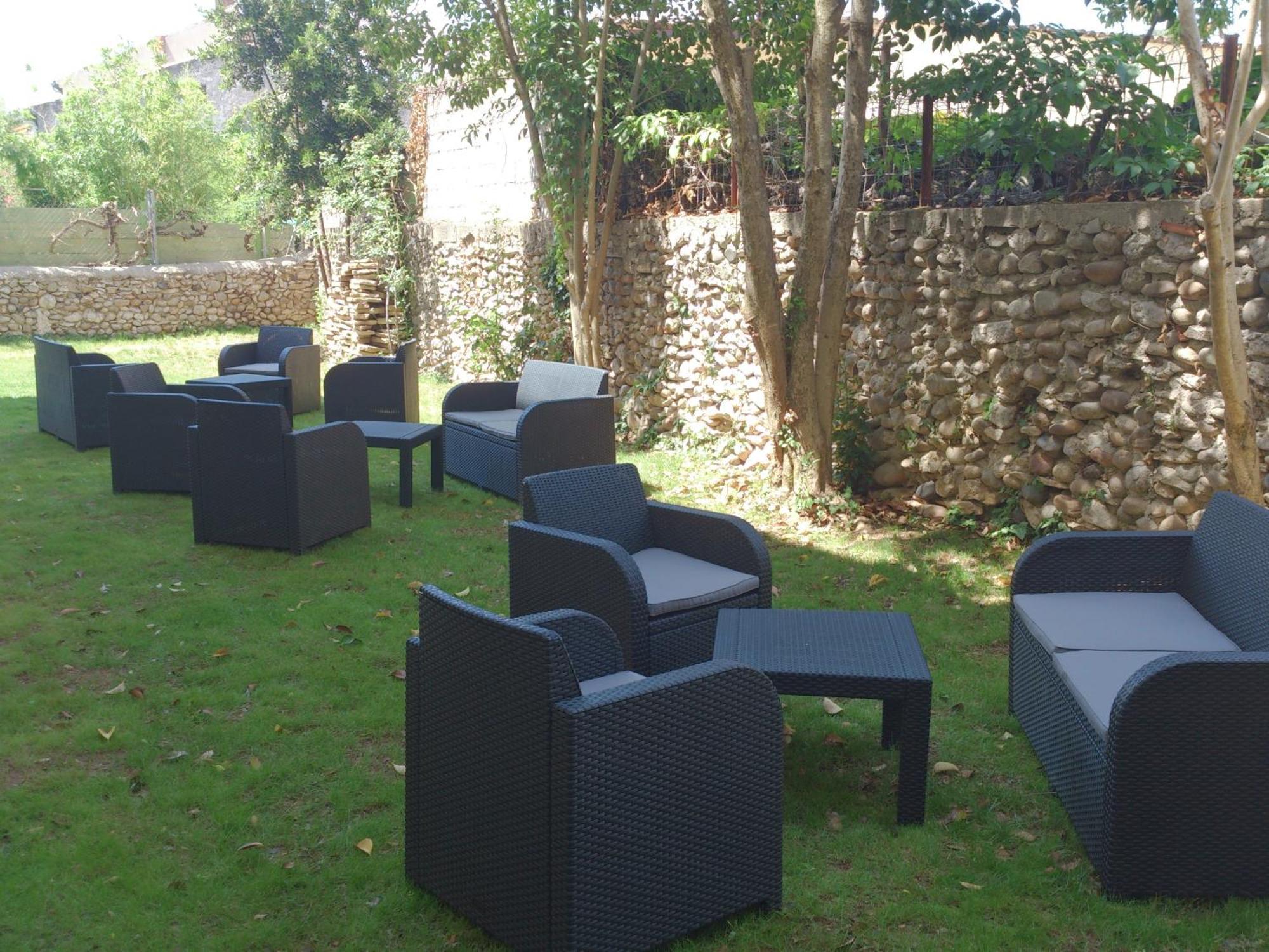 Hotel Les Petits Oreillers Saint-Martin-dʼArdèche Exteriör bild
